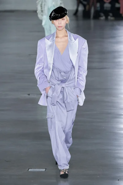 Look 54